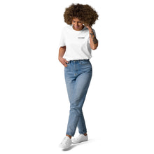 Lade das Bild in den Galerie-Viewer, Alles Laser: kessel.TV X TRUMPF Shirt - Backprint / White - unisex