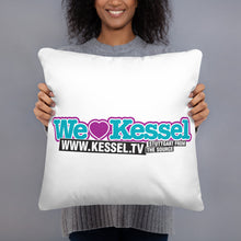 Lade das Bild in den Galerie-Viewer, We RUN STGT - das Knuffelkuschelkissen