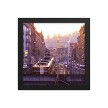 Lade das Bild in den Galerie-Viewer, Stuttgart Poster - In Heslach fängt die Liebe an - gerahmt